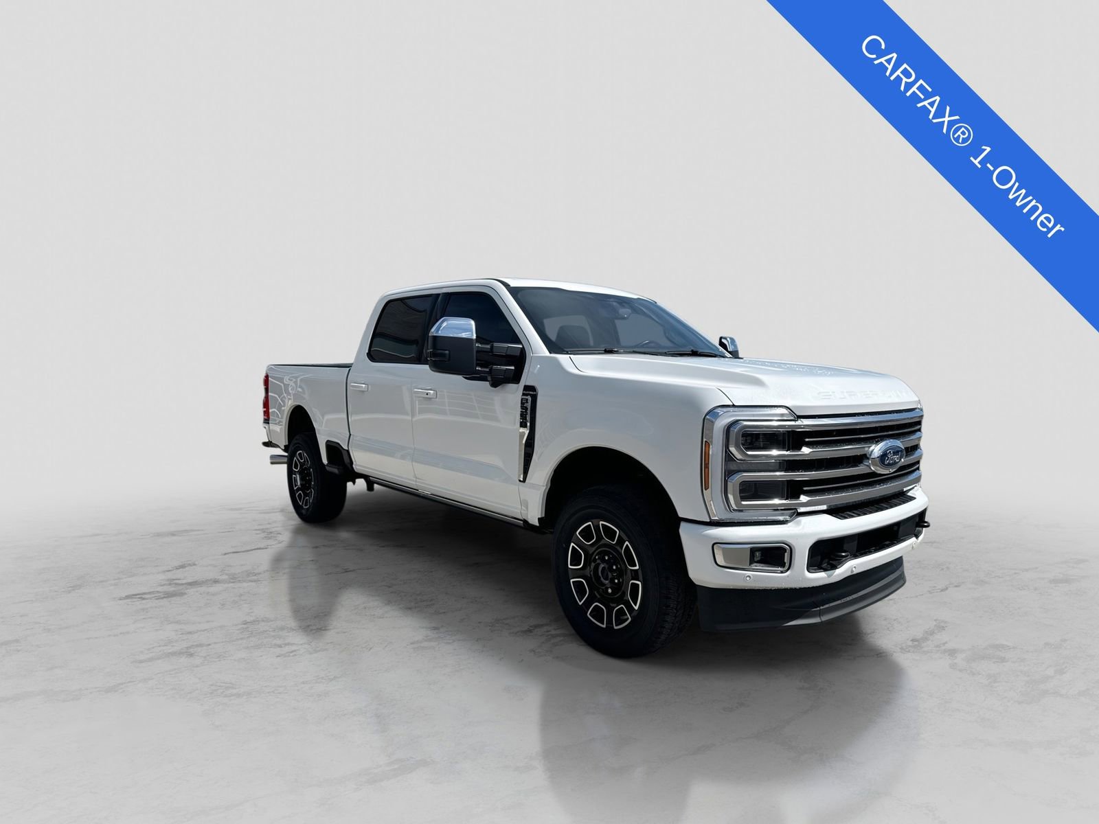 Used 2025 Ford F350 Platinum w/ FX4 Off-Road Package AWD/4WD image 10