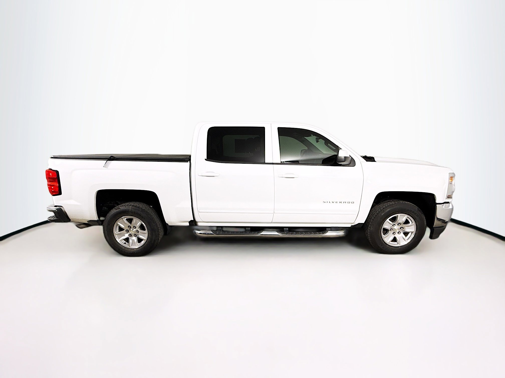 Used 2018 Chevrolet Silverado 1500 LT w/ All Star Edition image 2