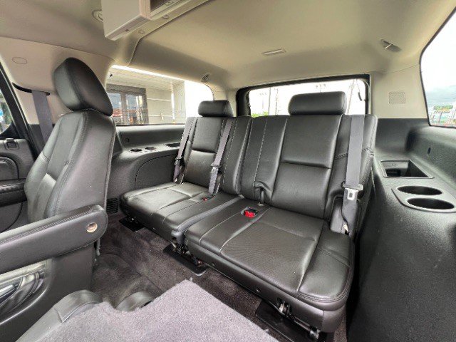 Used 2014 Cadillac Escalade ESV Luxury RWD image 37