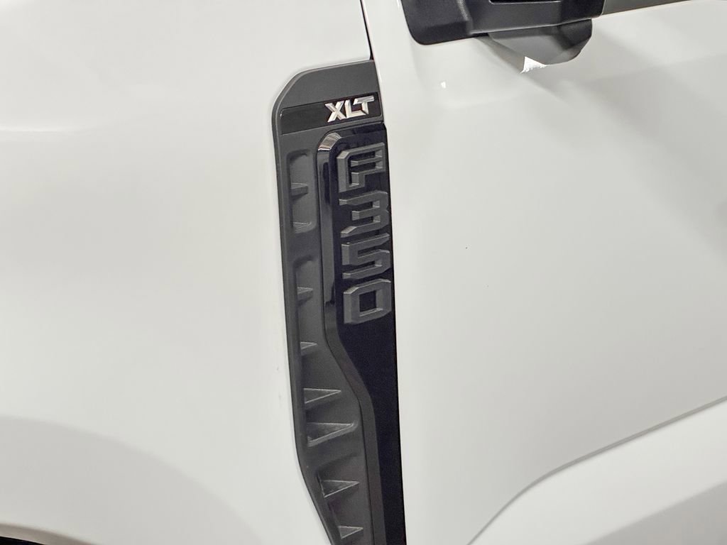 New 2026 Ford F350 XLT w/ XLT Premium Package image 14