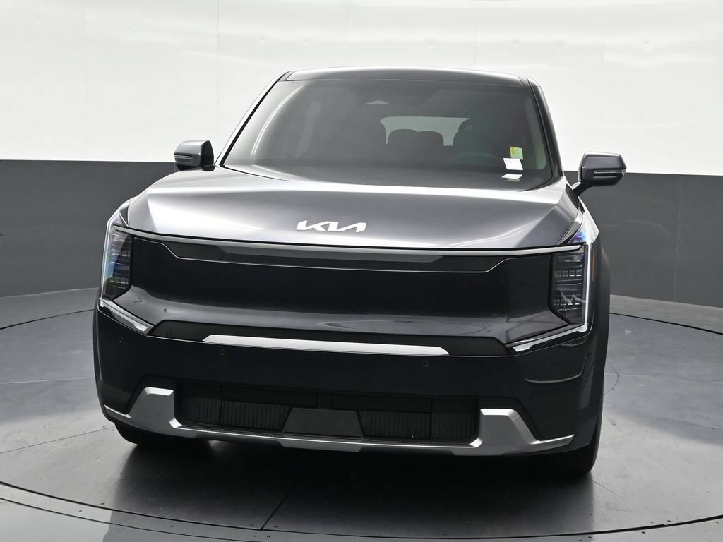 Used 2026 Kia EV9 Light RWD image 9