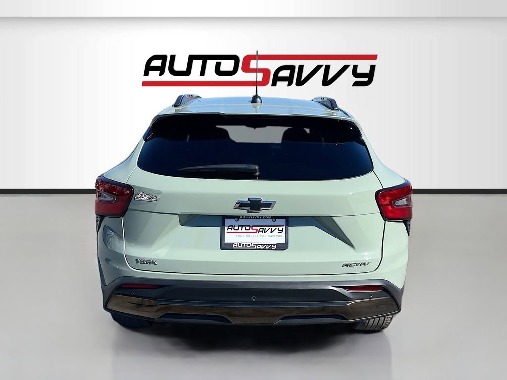 Used 2025 Chevrolet Trax ACTIV w/ Driver Confidence Package image 6