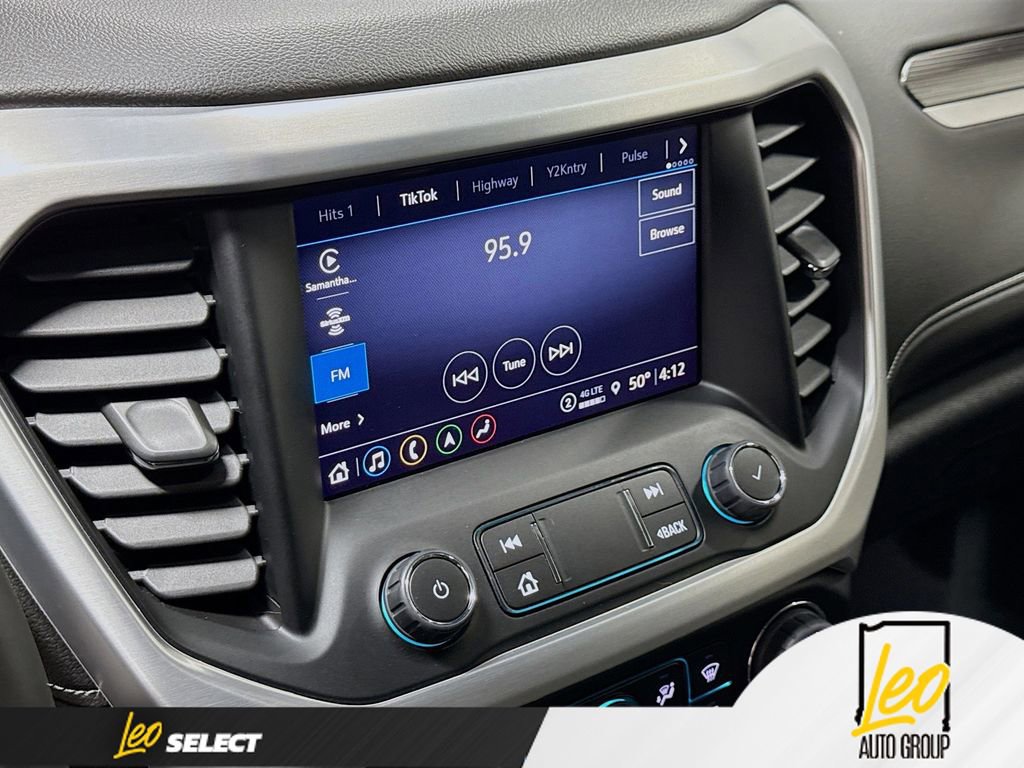 Used 2023 GMC Acadia SLT image 15