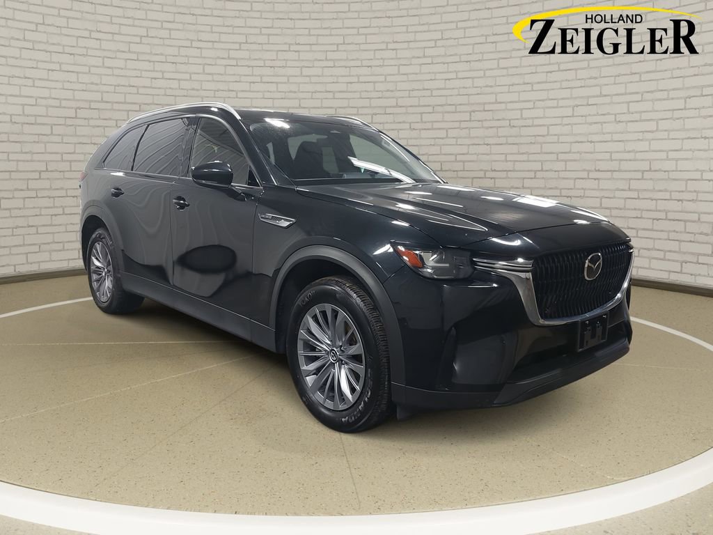 Used 2025 MAZDA CX-90 3.3 Turbo w/ Preferred Package image 3