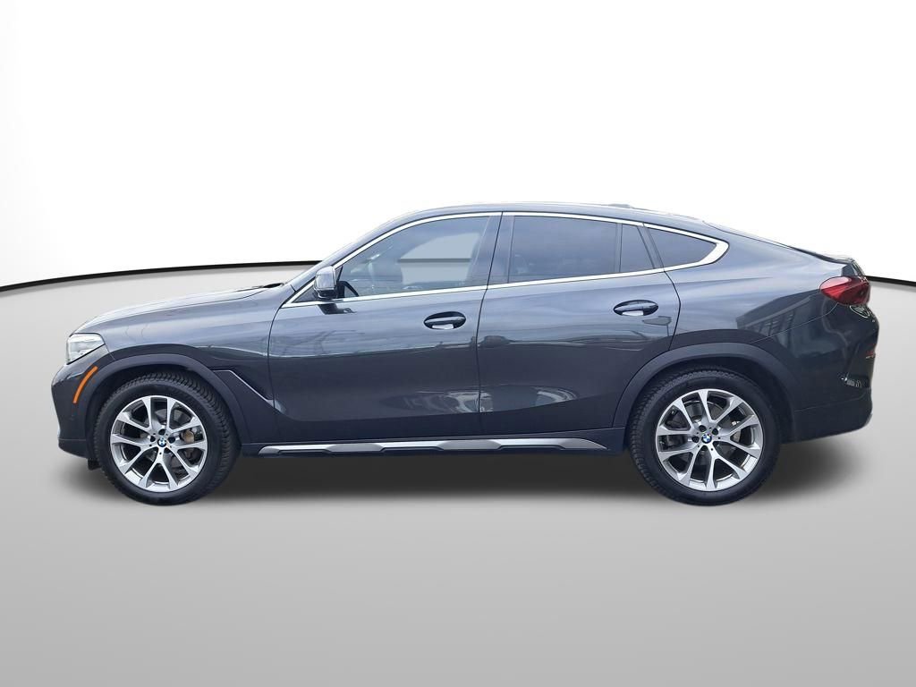Used 2021 BMW X6 xDrive40i image 2