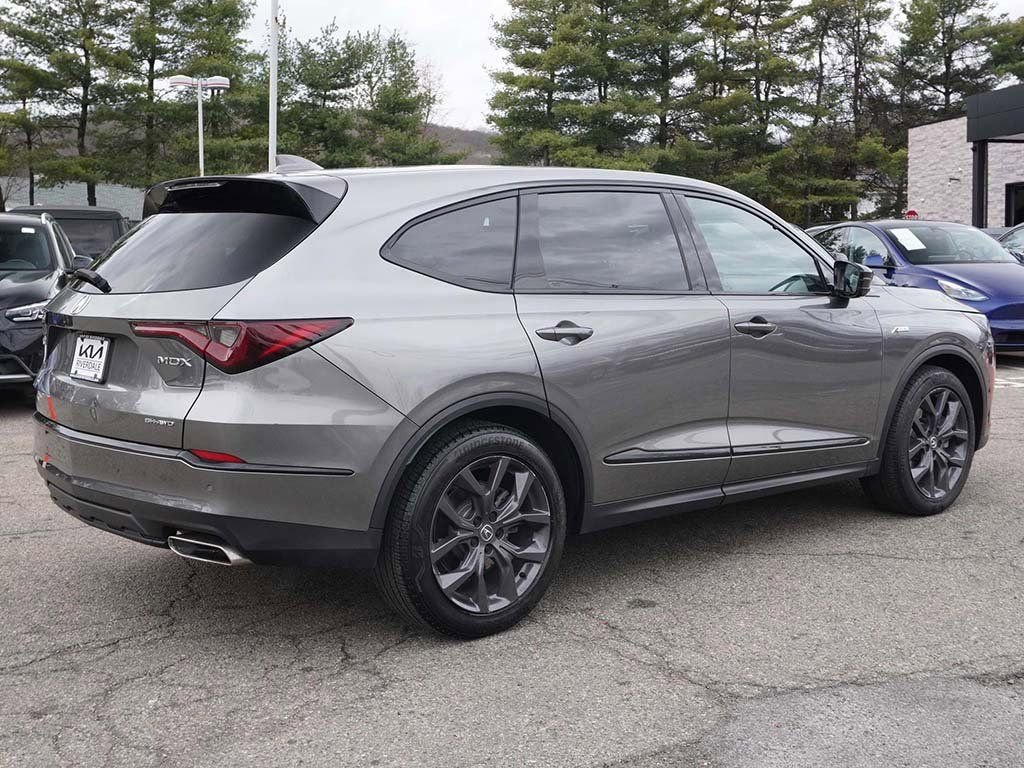 Used 2023 Acura MDX A-Spec AWD/4WD image 11