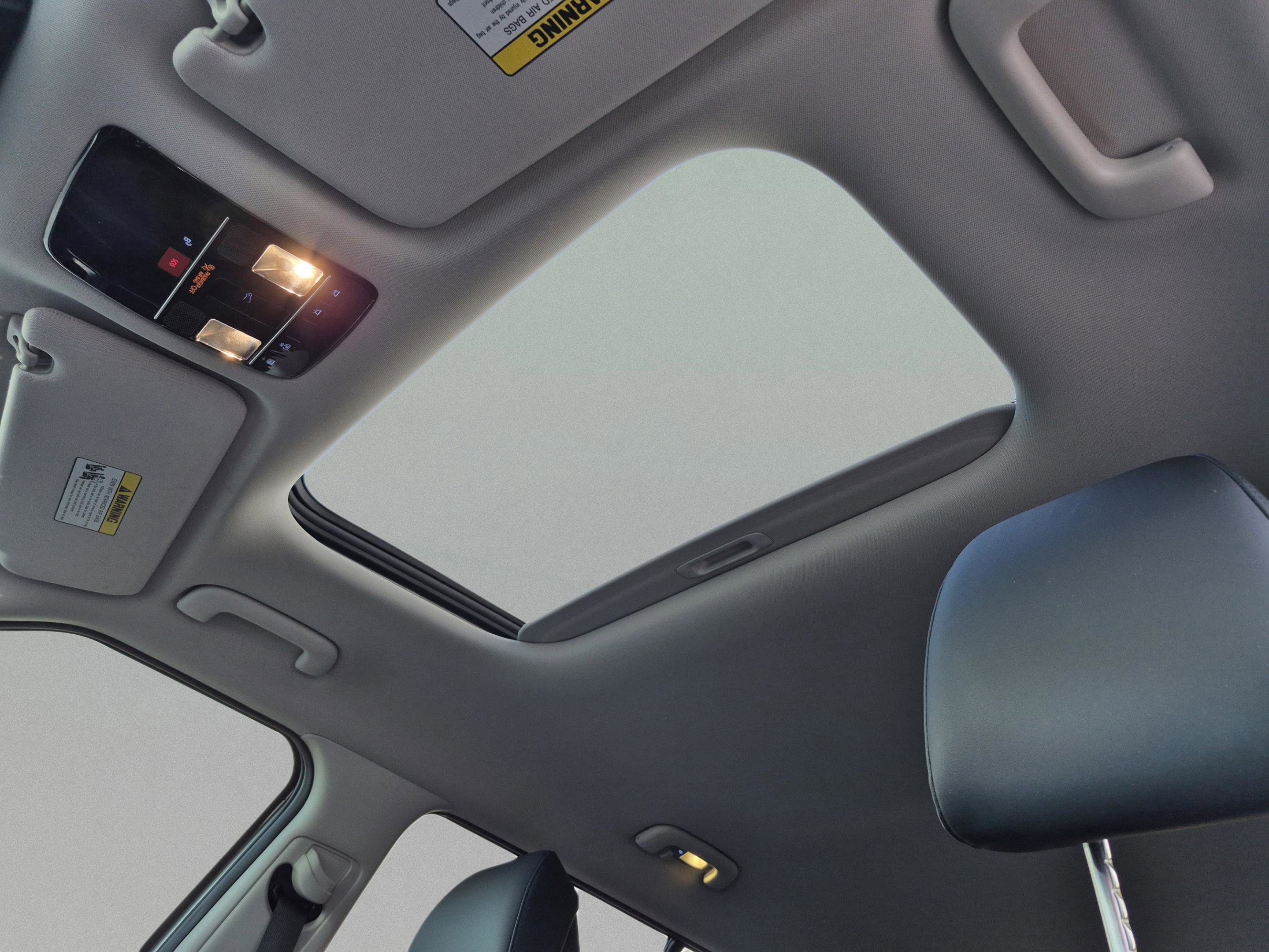 Used 2024 Hyundai Santa Fe XRT AWD/4WD image 25