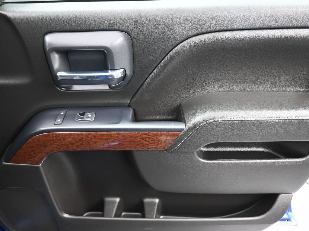 Used 2018 GMC Sierra 1500 SLE w/ SLE Value Package image 40