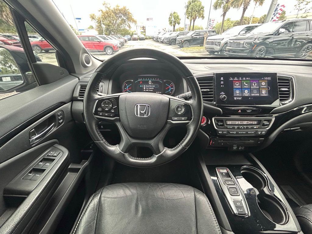 Used 2019 Honda Pilot Touring image 16