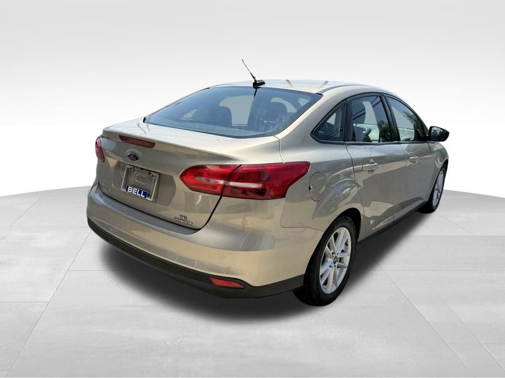 Used 2016 Ford Focus SE FWD image 9