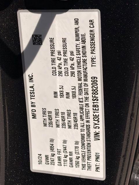 Used 2025 Tesla Model 3 Long Range AWD/4WD image 35