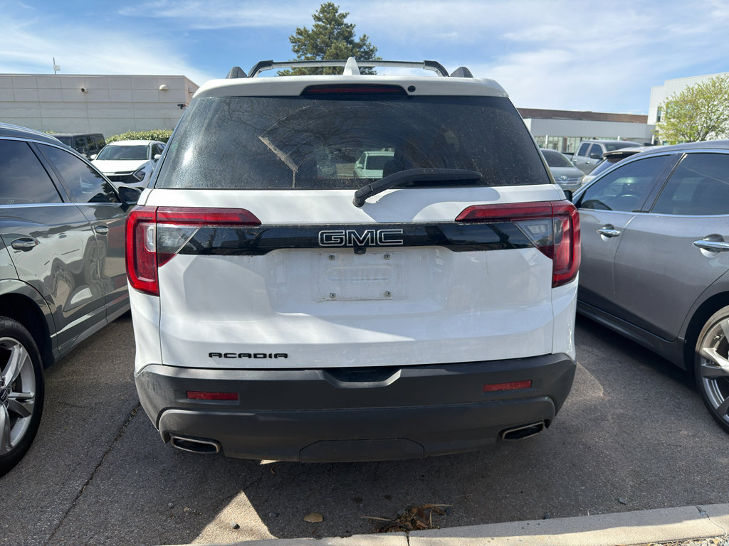 Used 2023 GMC Acadia SLE w/ Driver Convenience Package image 9