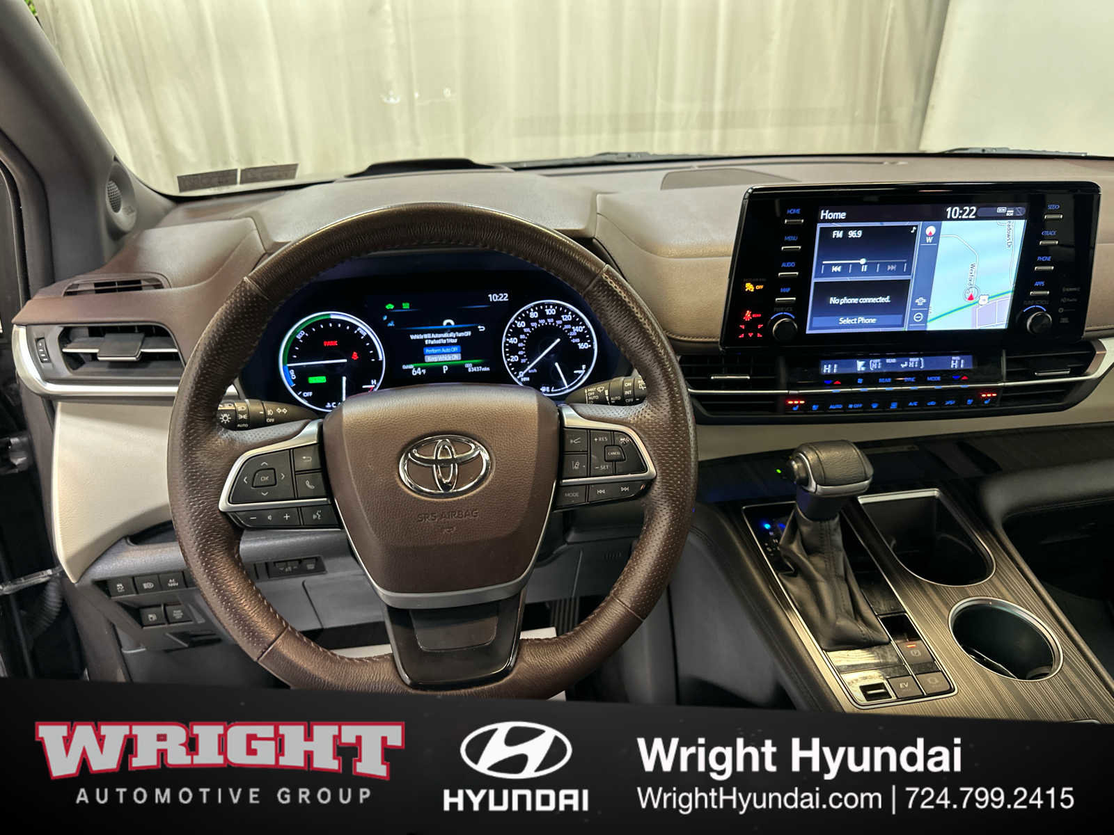 Used 2021 Toyota Sienna Platinum image 19