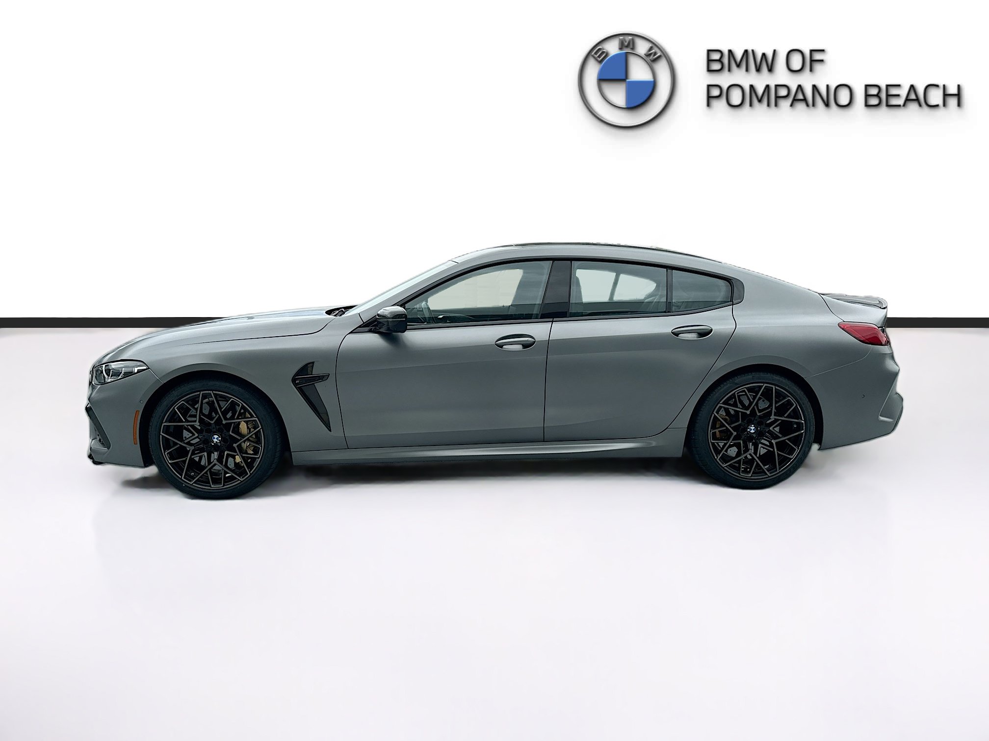 Used 2023 BMW M8 Gran Coupe xDrive Competition w/ M Carbon Exterior Package AWD/4WD image 4