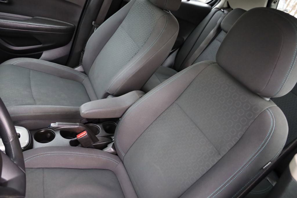 Used 2016 Chevrolet Trax LS image 13