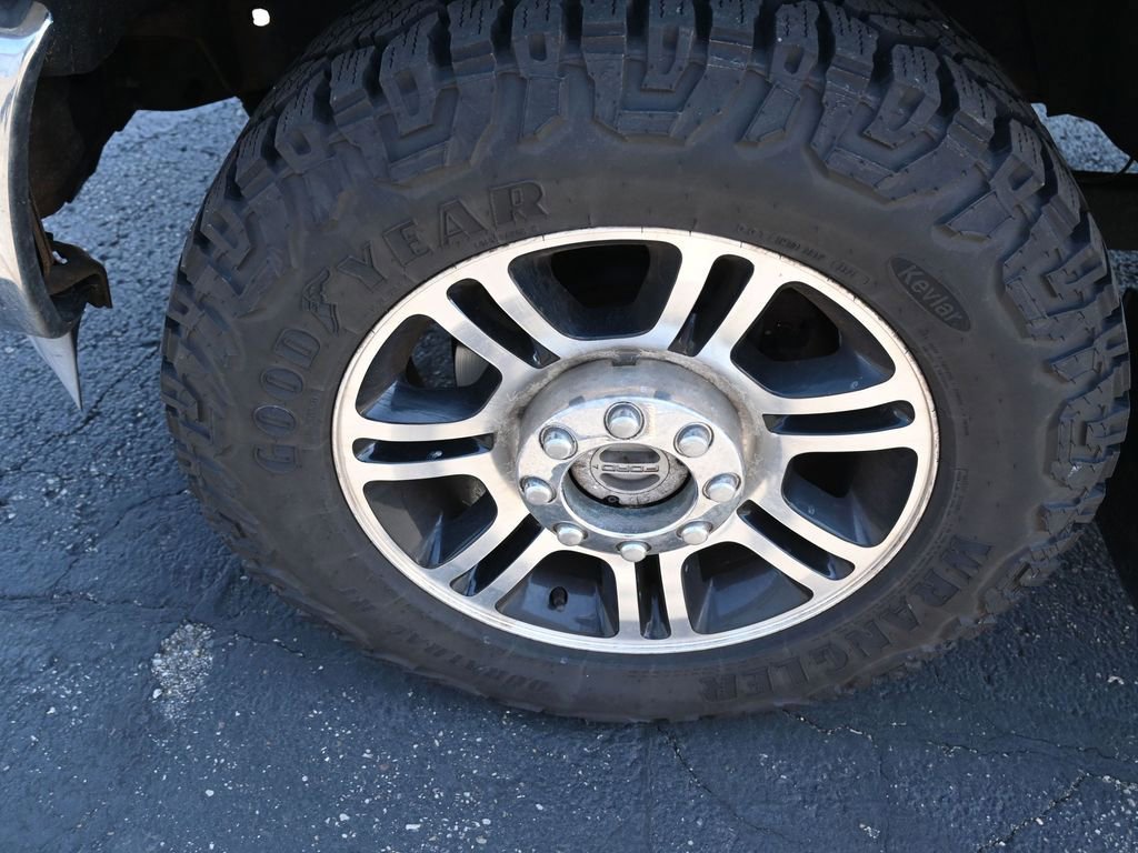 Used 2014 Ford F350 Lariat w/ Chrome Package AWD/4WD image 11