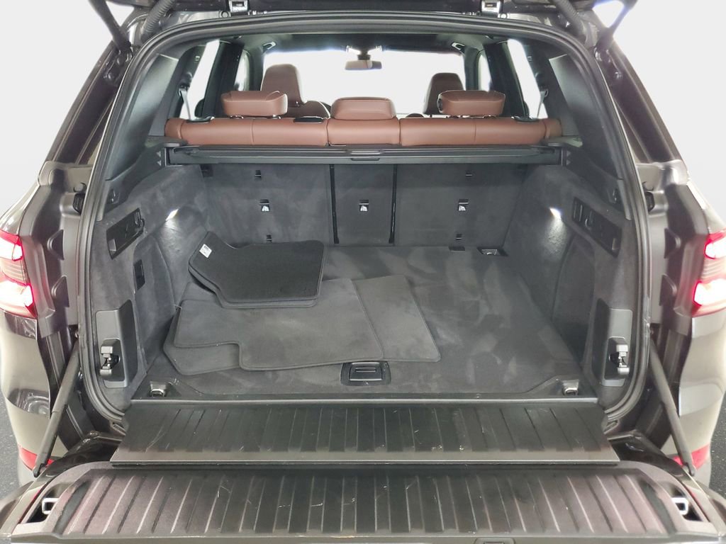 Certified 2023 BMW X5 sDrive40i w/ Executive Package image 30