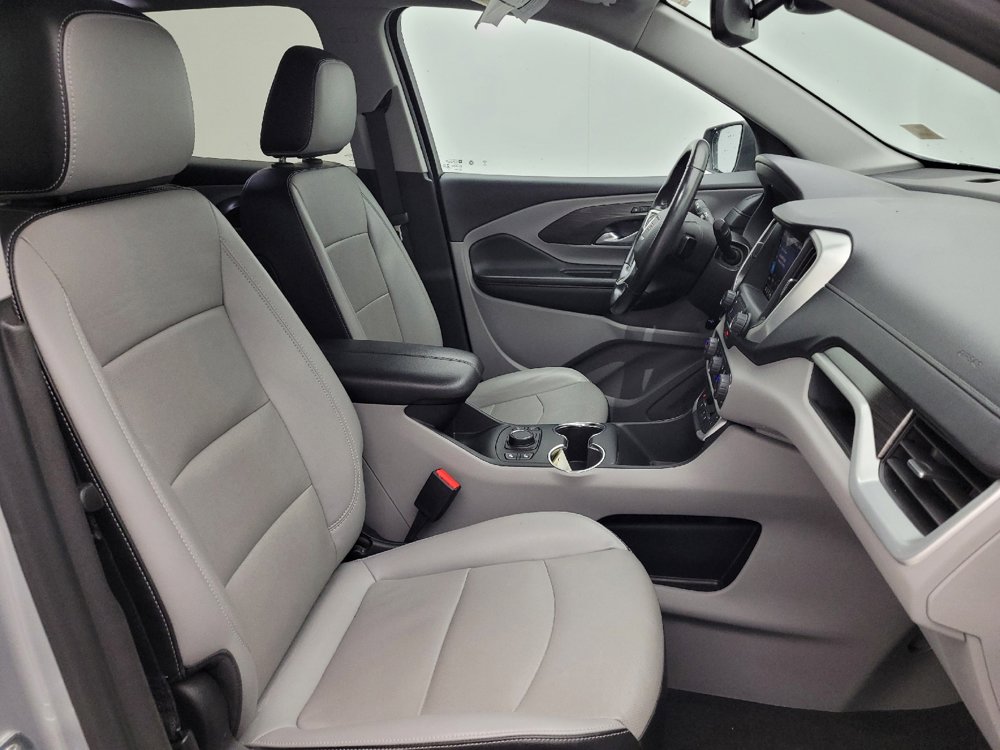 Used 2022 GMC Terrain SLT w/ LPO, Floor Liner Package FWD image 21