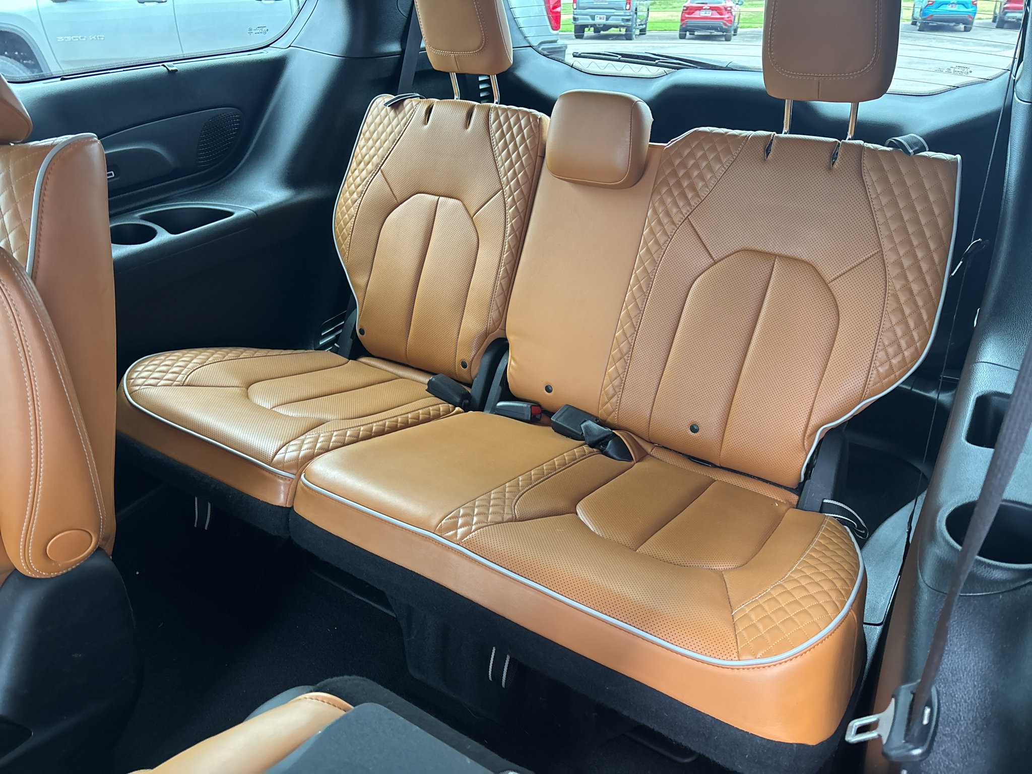 Used 2021 Chrysler Pacifica Pinnacle FWD image 13