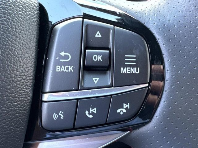 Used 2025 Ford Explorer ST image 31