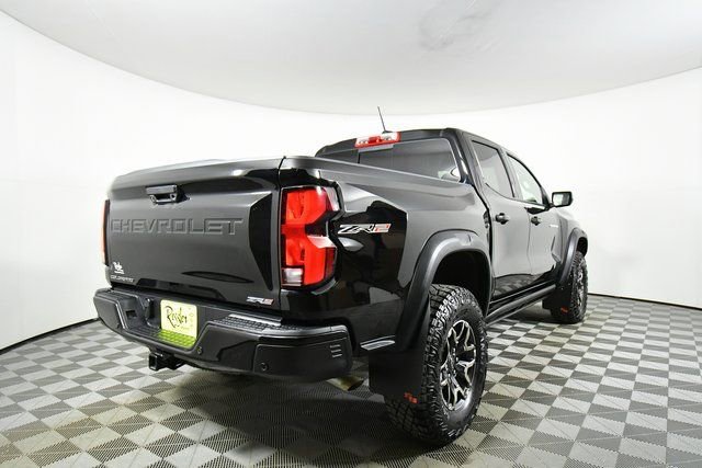 Used 2026 Chevrolet Colorado ZR2 AWD/4WD image 11