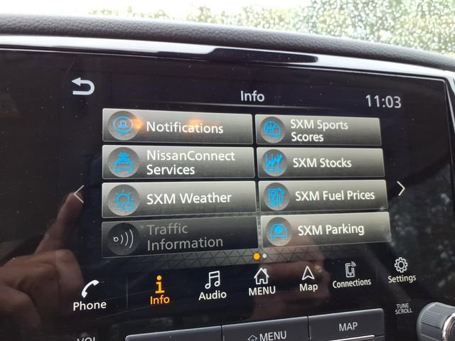 Used 2021 Nissan Titan SV w/ SV Convenience Package image 15