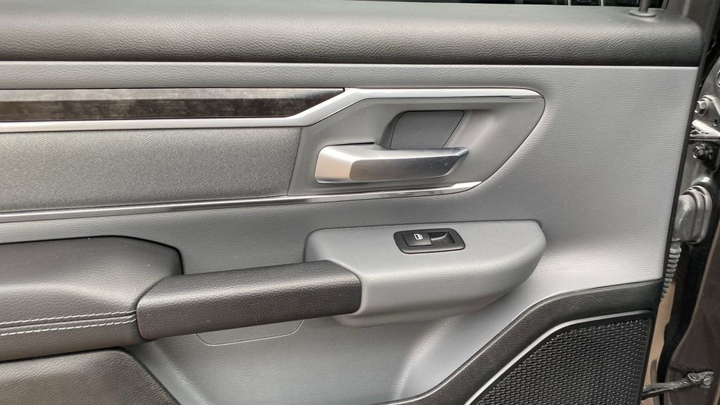 Used 2021 RAM 1500 Big Horn image 13