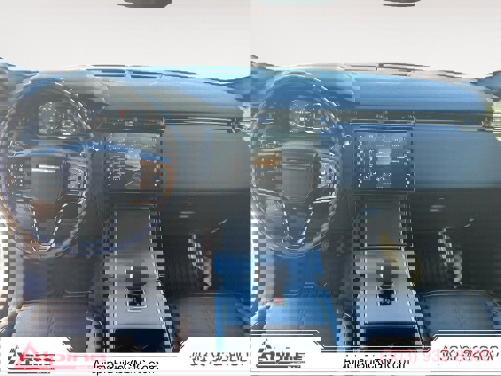 Used 2026 Land Rover Range Rover Velar S image 10