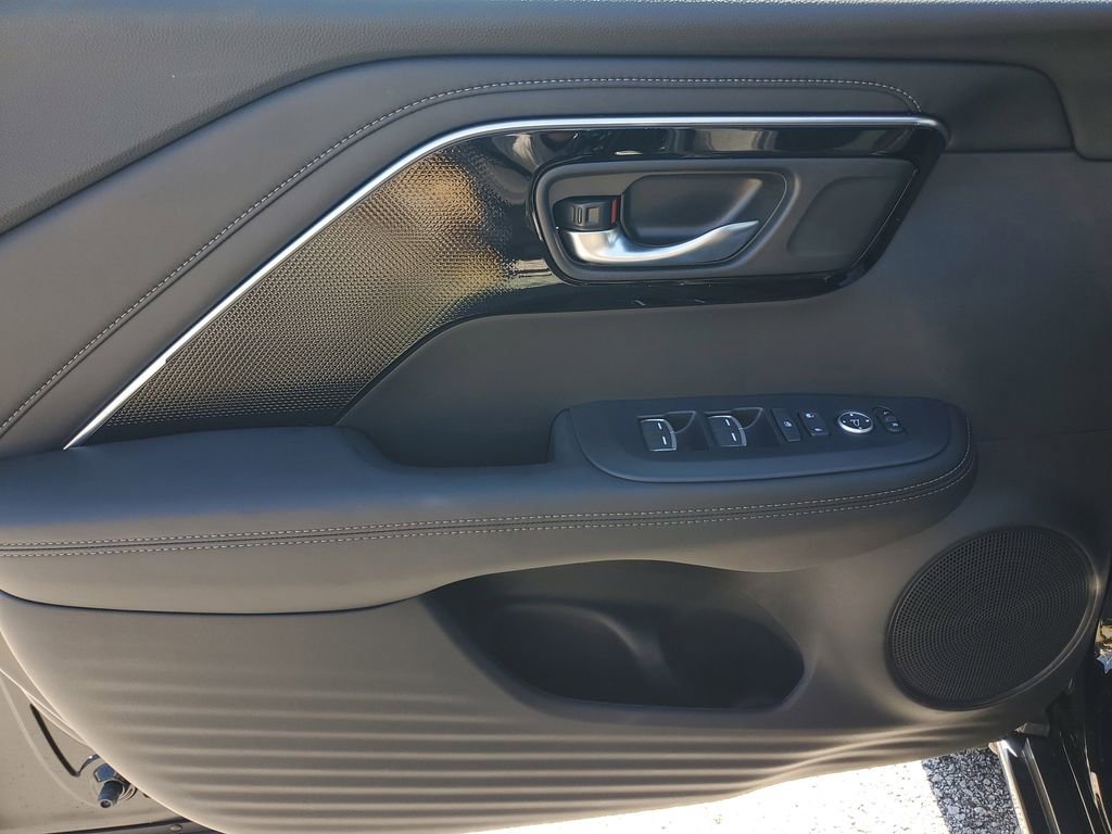 Certified 2025 Acura ADX FWD image 19