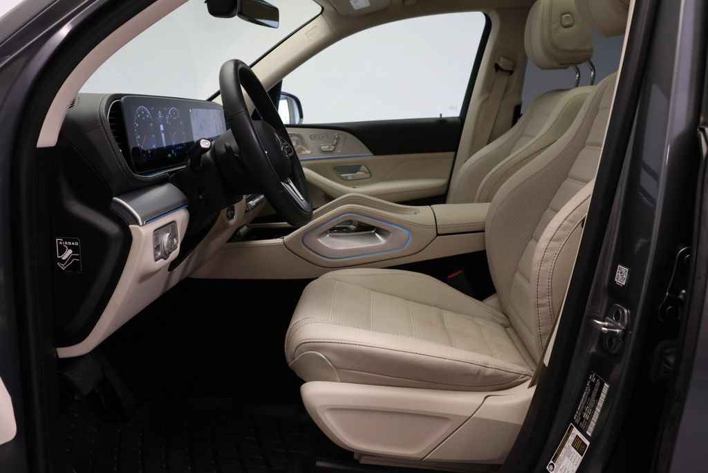 Certified 2023 Mercedes-Benz GLS 450 4MATIC image 39