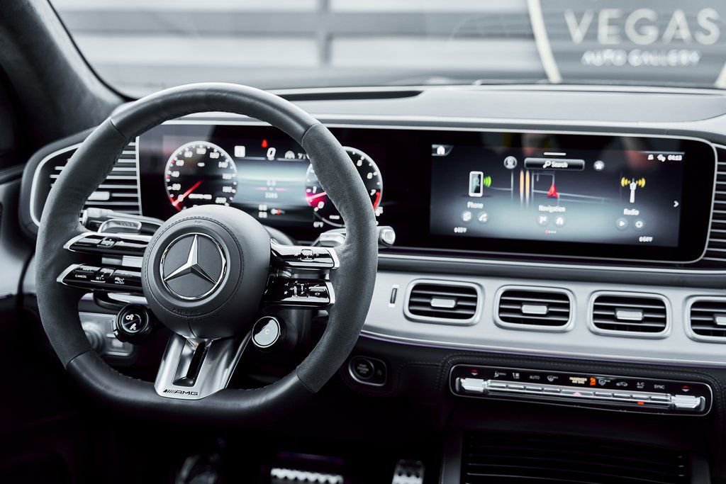 Used 2025 Mercedes-Benz GLS 63 AMG 4MATIC image 56