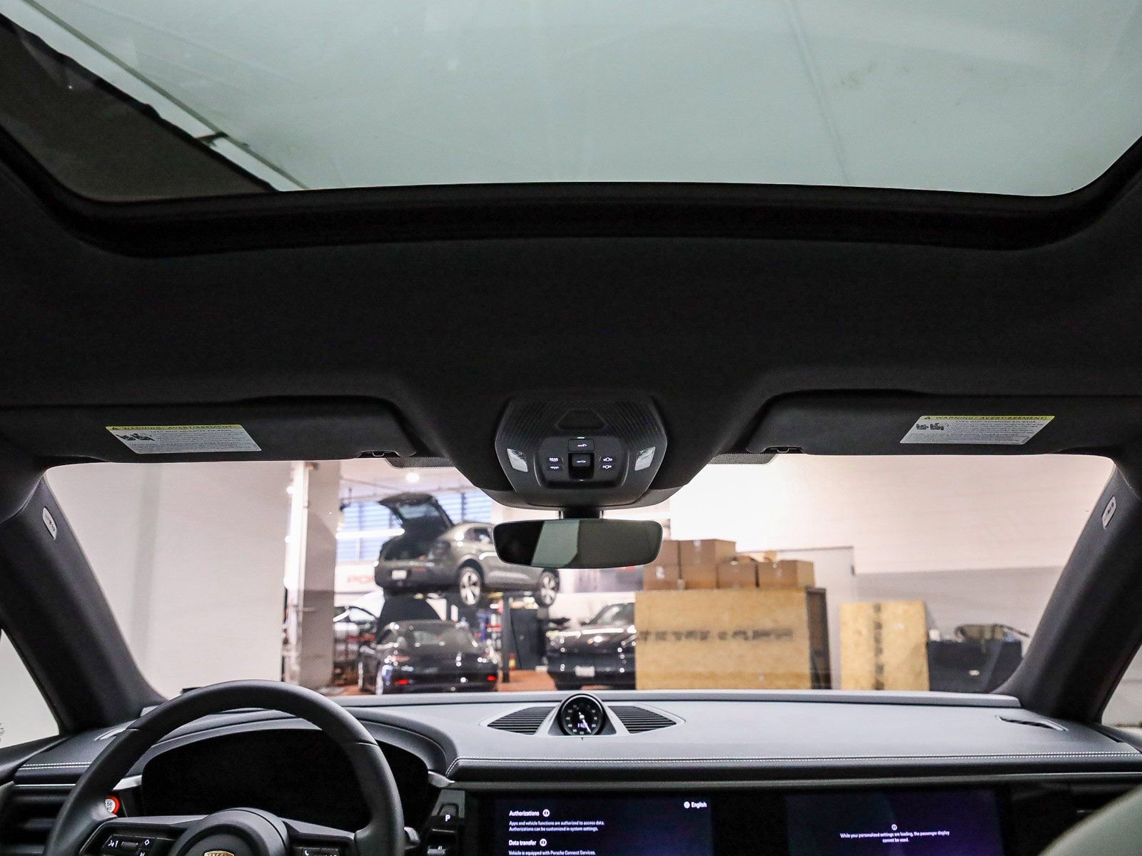 Certified 2025 Porsche Macan Electric image 20