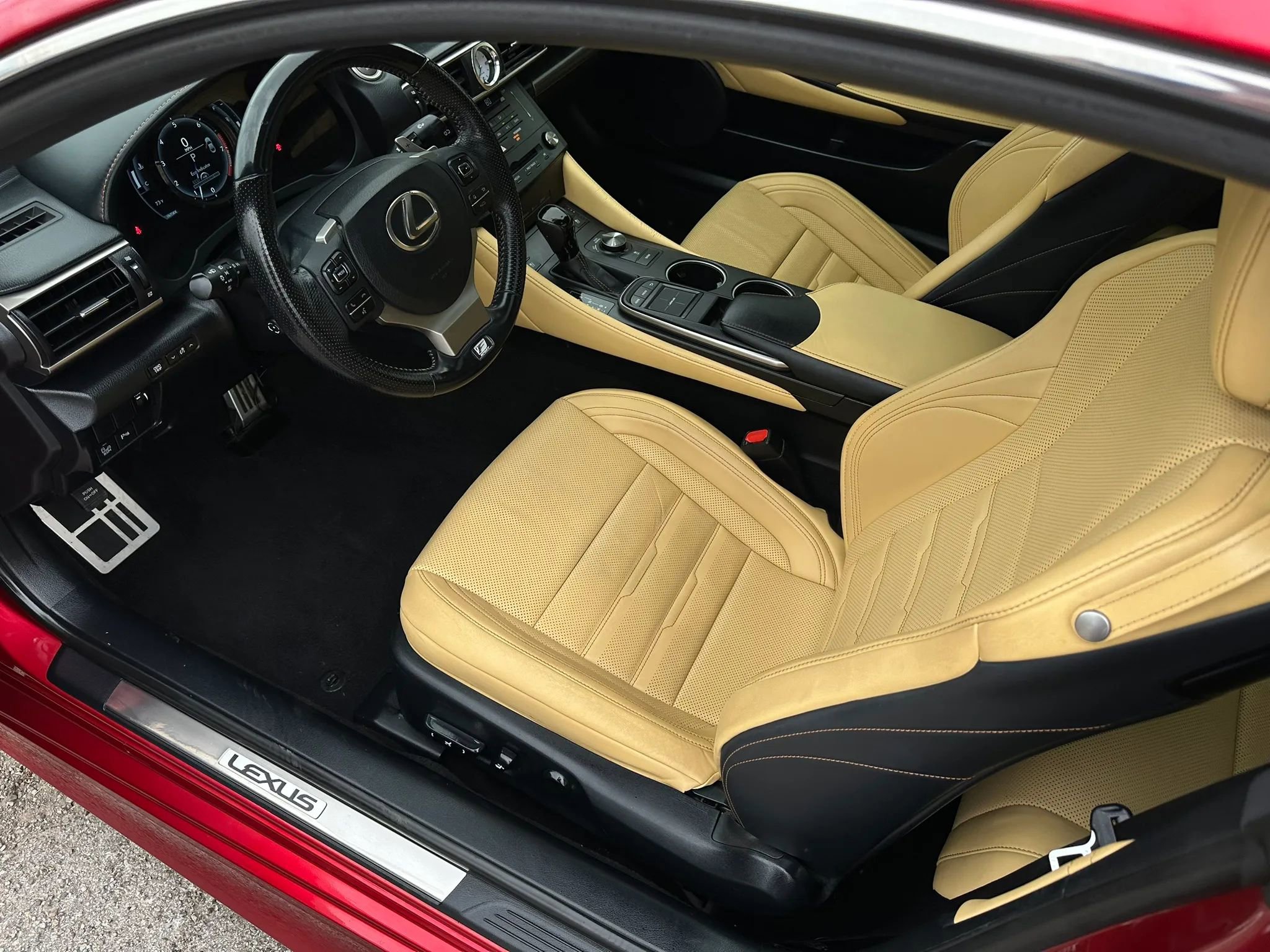 Used 2016 Lexus RC 350 image 12