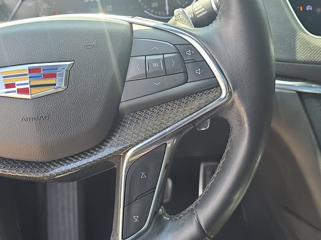 Used 2020 Cadillac XT5 Sportv w/ LPO, Floor Liner Package AWD/4WD image 14