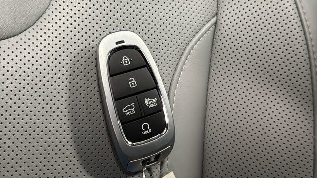 Used 2024 Hyundai Palisade SEL image 21