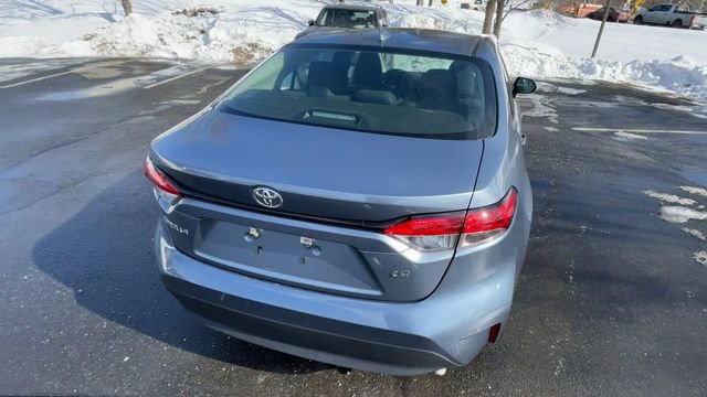 Used 2024 Toyota Corolla LE image 7