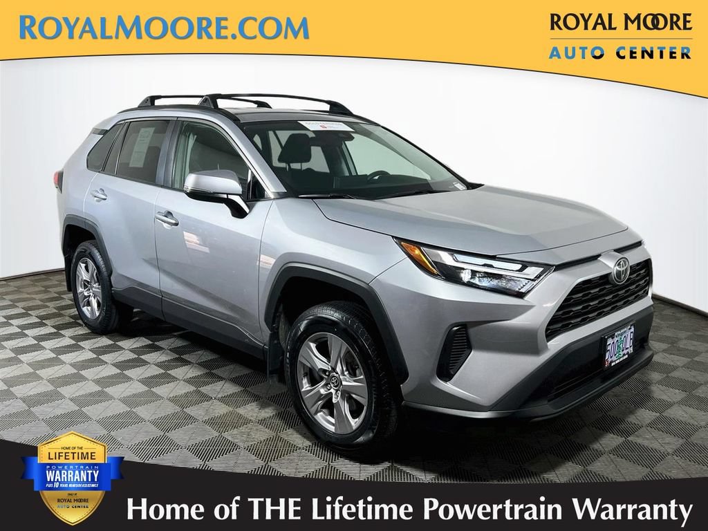 Certified 2025 Toyota RAV4 XLE AWD/4WD image 1