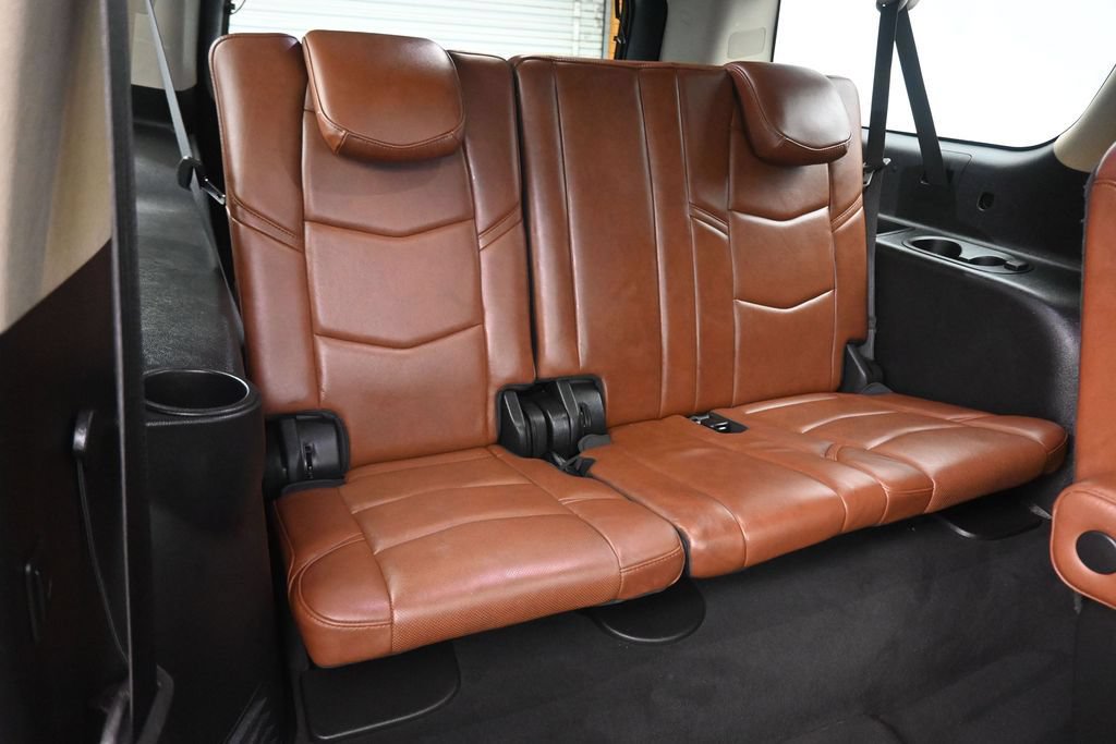 Used 2019 Cadillac Escalade ESV Luxury AWD/4WD image 47