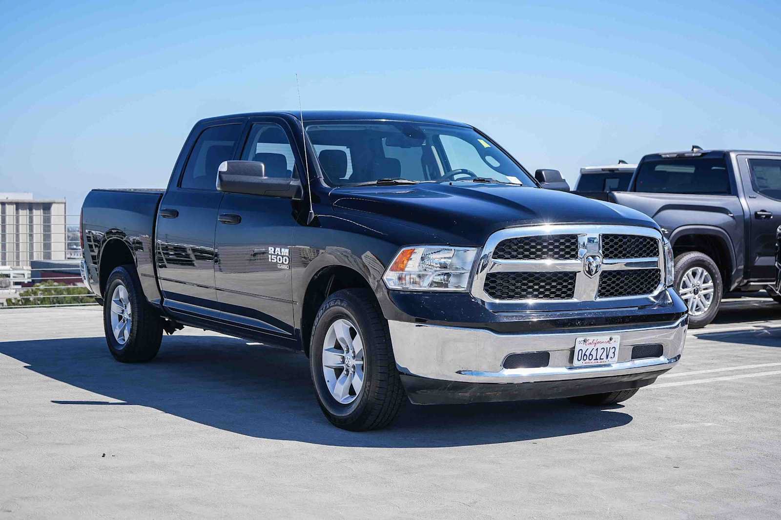 Used 2023 RAM 1500 Classic SLT w/ Trailer & Traction Group AWD/4WD image 3