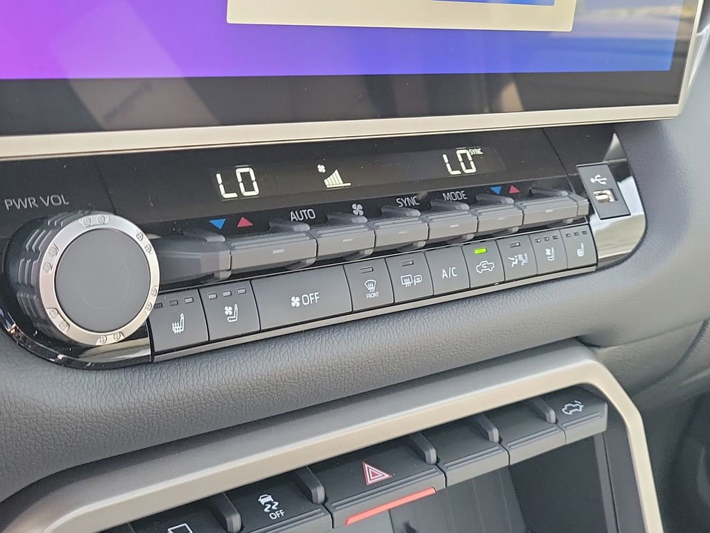 New 2026 Toyota Tundra Limited image 16