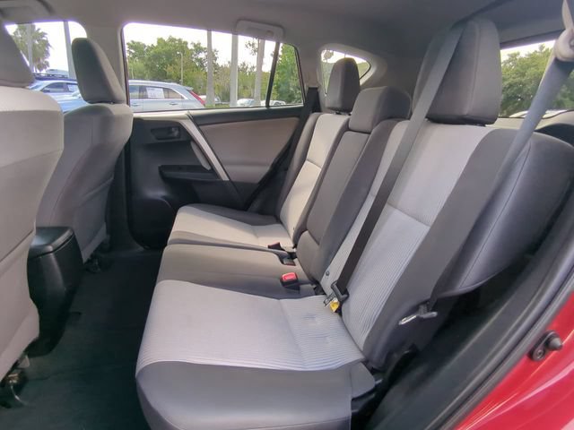 Used 2014 Toyota RAV4 LE FWD image 15