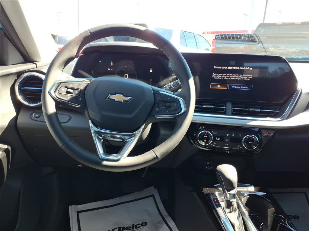 New 2026 Chevrolet Trax LT w/ LT Convenience Package FWD image 13