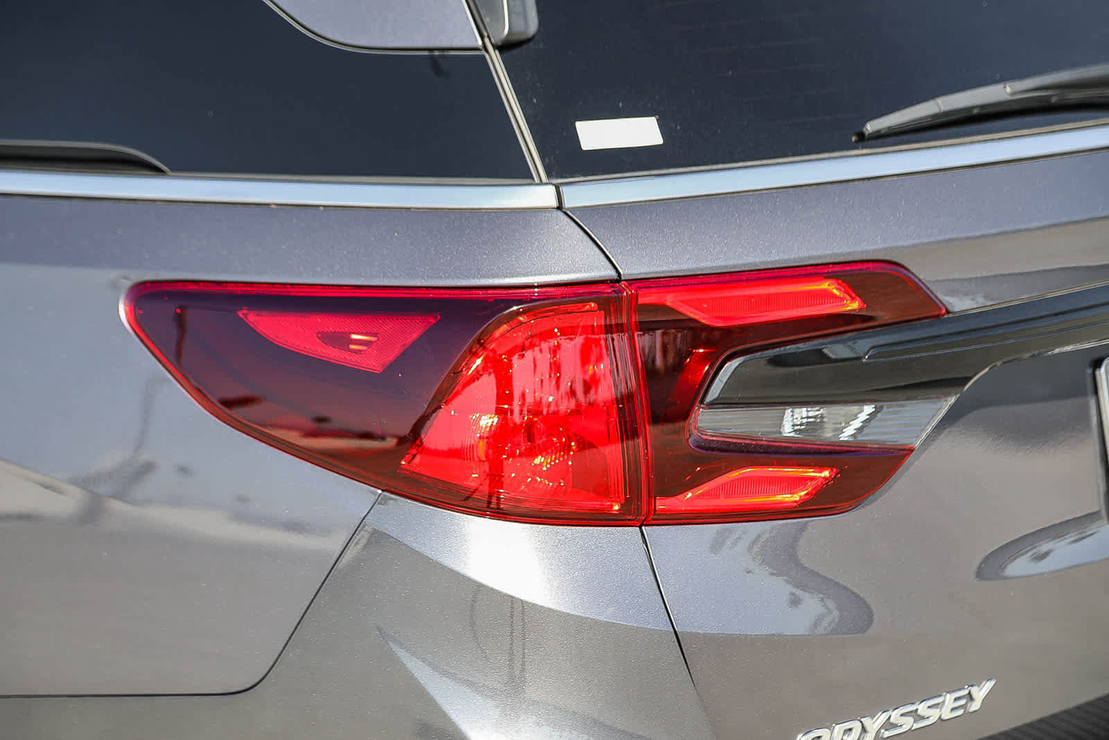 Used 2025 Honda Odyssey Touring image 9