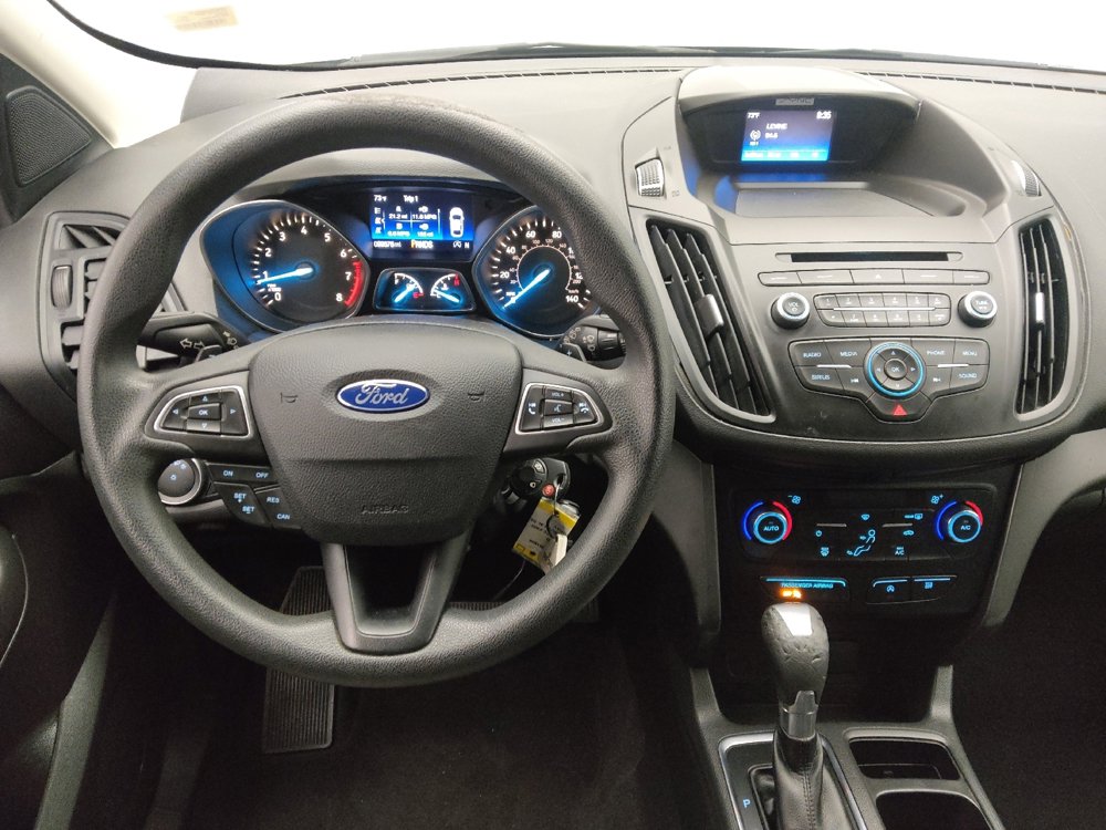 Used 2017 Ford Escape SE FWD image 22
