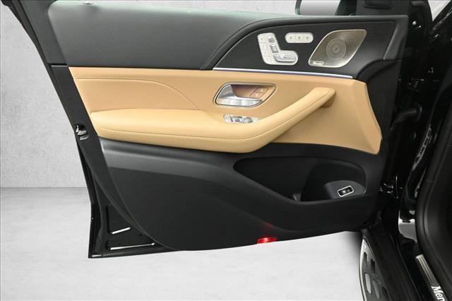 New 2026 Mercedes-Benz GLS 450 4MATIC image 19