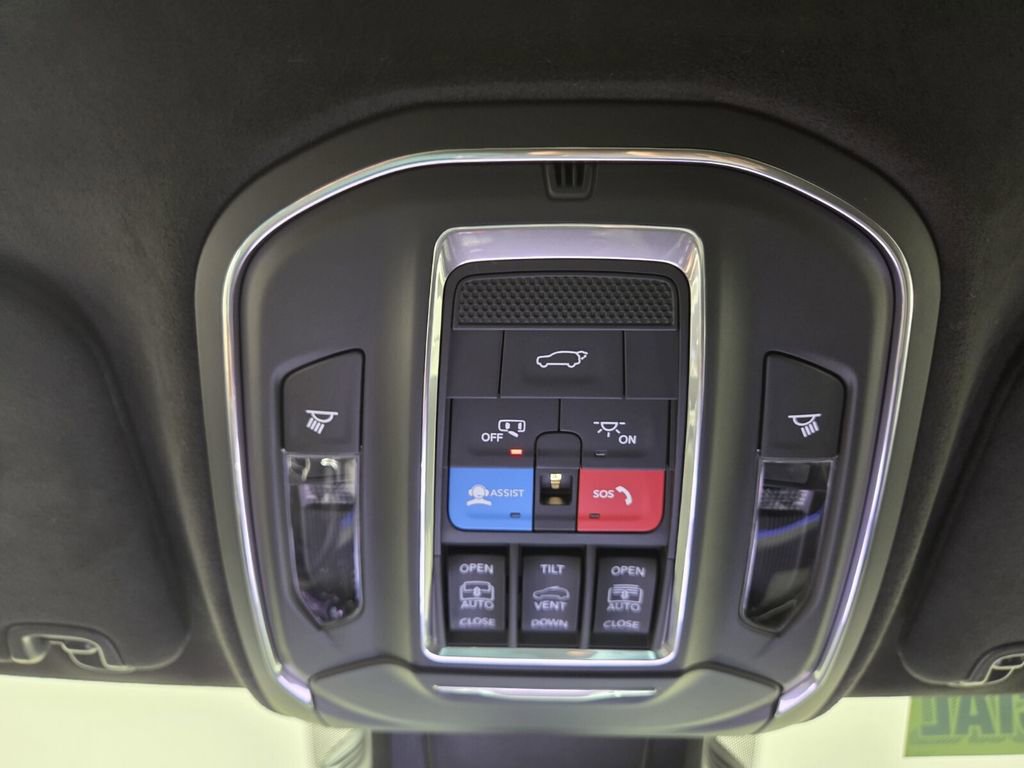 New 2025 Jeep Wagoneer S Launch Edition AWD/4WD image 12