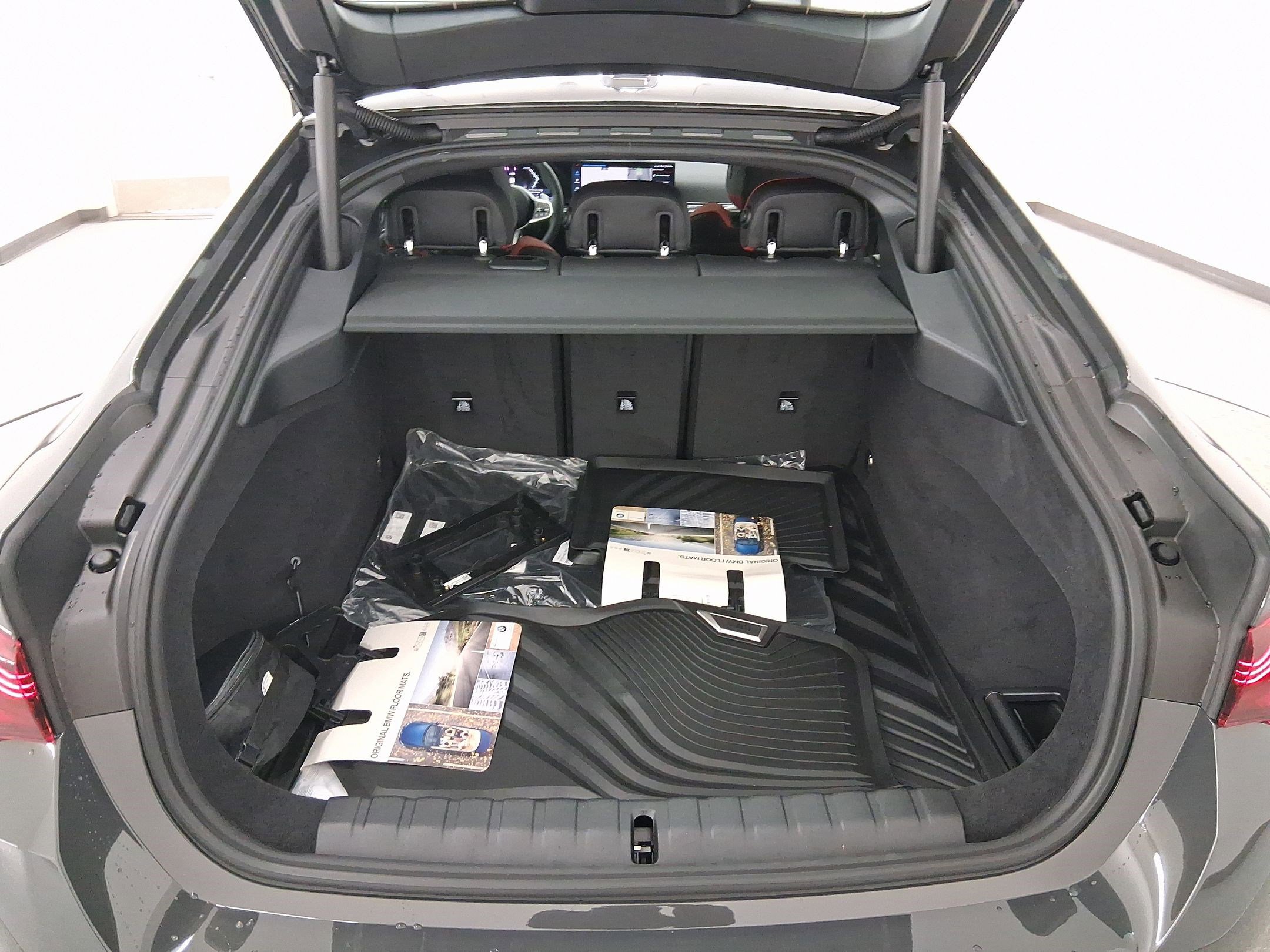 New 2026 BMW 440i xDrive M440i xDrive w/ Premium Package image 27