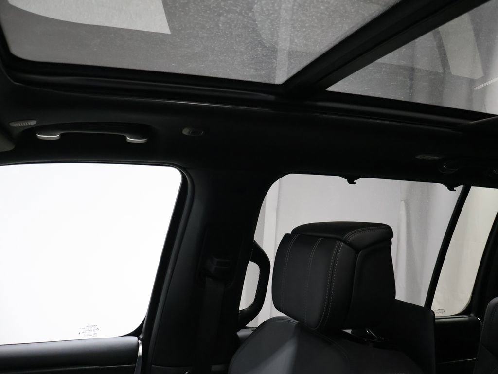 New 2026 Jeep Grand Wagoneer L Summit image 29