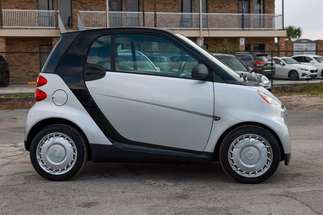 Used 2012 smart fortwo pure image 16