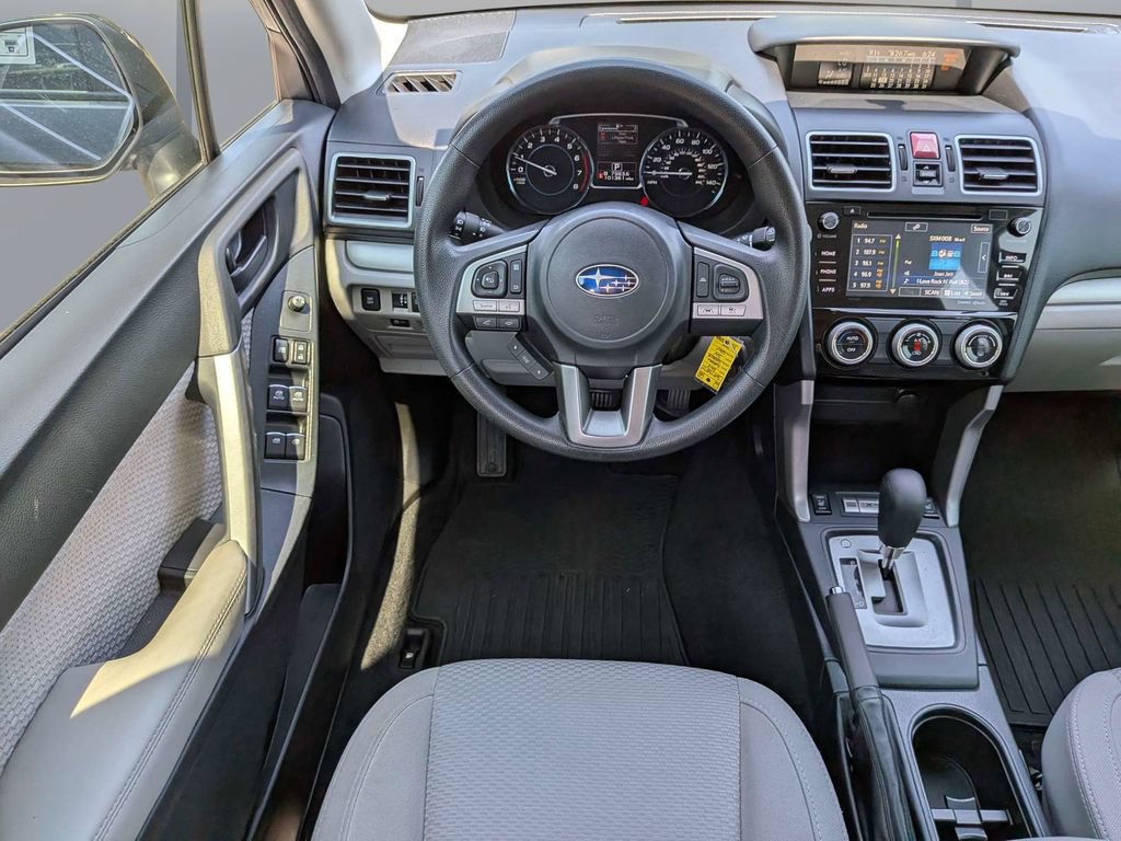 Used 2018 Subaru Forester 2.5i Premium AWD/4WD image 18
